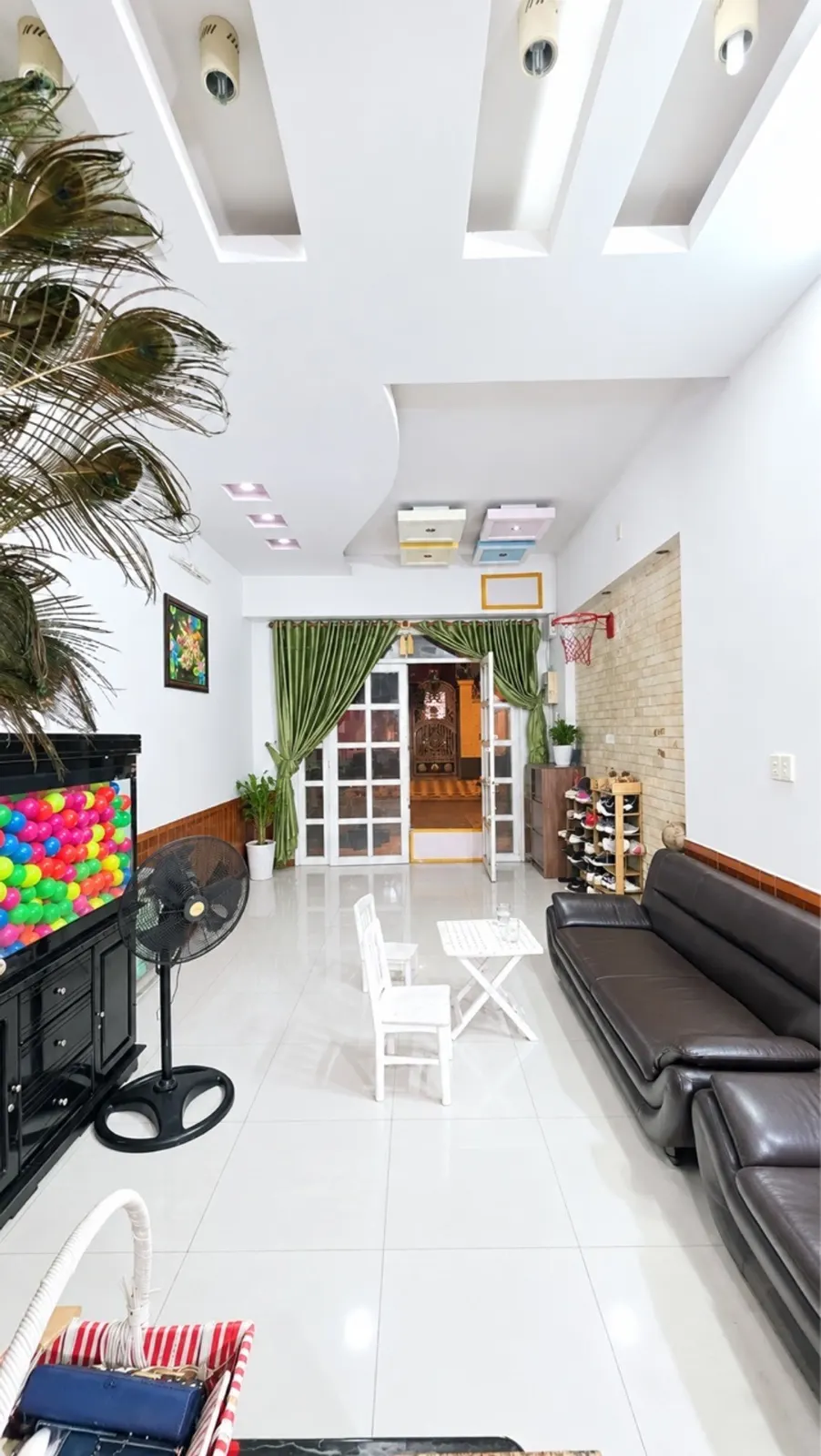 Bán nhà mặt tiền 4 tầng khu tên lửa, sổ hồng riêng 64m2 8ty5